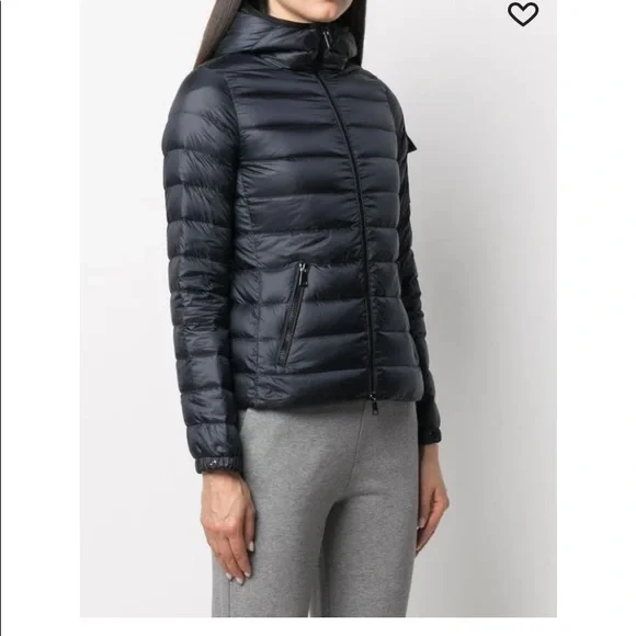 Moncler zip-front hooded puffer jacket size 1 - Picture 3 of 11